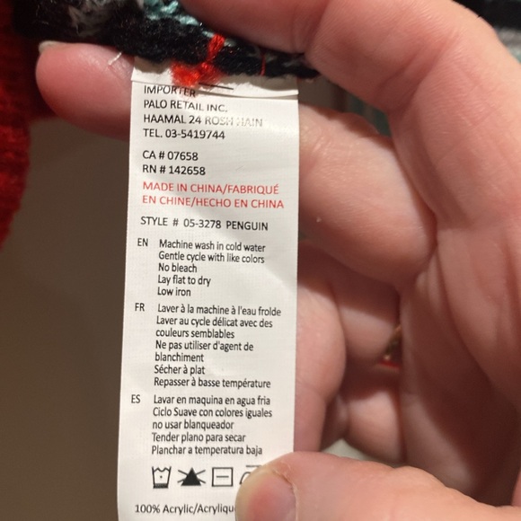 Ugly Christmas Sweater. BNWT. Size Large - Picture 2 of 9